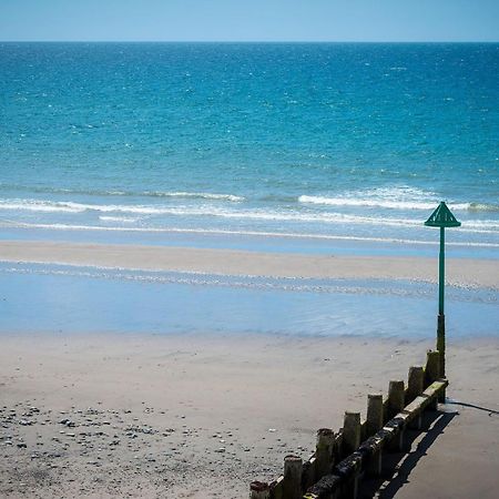 Sound Of The Sea, Beach Front Bungalow With Hot Tub, In Тиуин Екстериор снимка